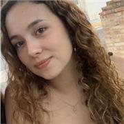 Alumna de segundo curso de Psicología, con experiencia dando clases particulares de inglés de primaria 
a bachillerato